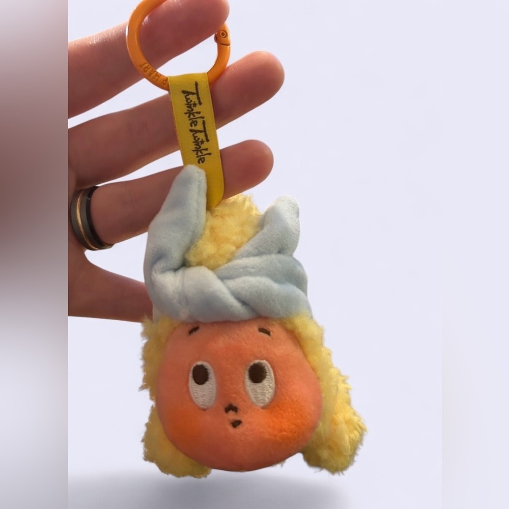 POP MART Adorable We Are Twinkle Twinkle Plush Pendant - “Little Cutie” - Picture 7 of 9